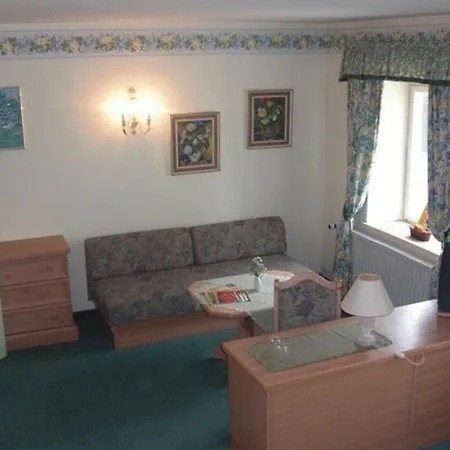 Zum Kirchenwirt-hofer Hotel 3*